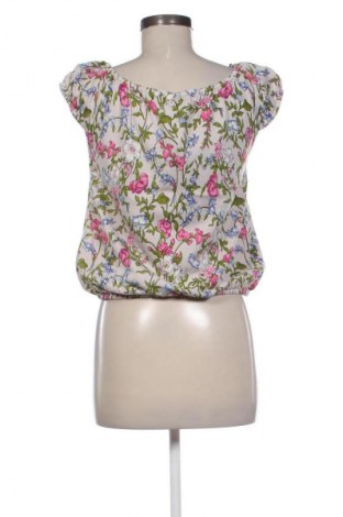 Top de femei TWINSET, Mărime M, Culoare Multicolor, Preț 107,99 Lei
