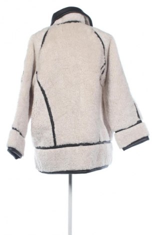 Dámský kabát  ASOS, Velikost L, Barva Bílá, Cena  1 399,00 Kč