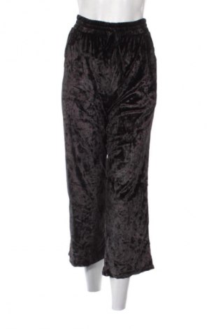 Дамско спортно долнище Unbranded, Размер S, Цвят Черен, Цена 5,62 €