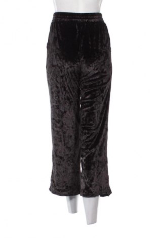 Дамско спортно долнище Unbranded, Размер S, Цвят Черен, Цена 5,62 €