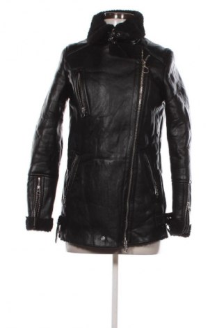 Dámská bunda  Bershka, Velikost XS, Barva Černá, Cena  699,00 Kč