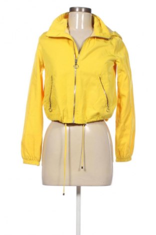 Дамско яке Bershka, Размер XS, Цвят Жълт, Цена 12,27 €