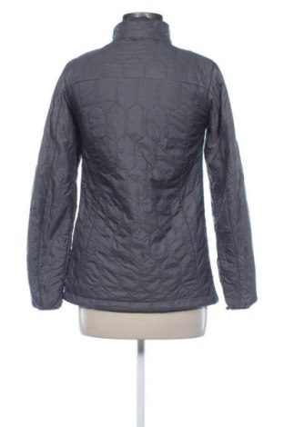 Дамско яке Jack Wolfskin, Размер XS, Цвят Сив, Цена 15,67 €