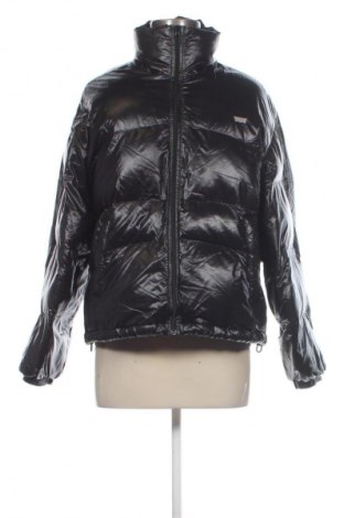 Дамско яке Levi's, Размер S, Цвят Черен, Цена 68,00 €