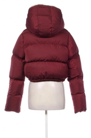 Geacă de femei PUMA, Mărime M, Culoare Roșu, Preț 509,07 Lei