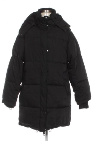 Γυναικείο μπουφάν Pull&Bear, Μέγεθος S, Χρώμα Μαύρο, Τιμή 25,99 €