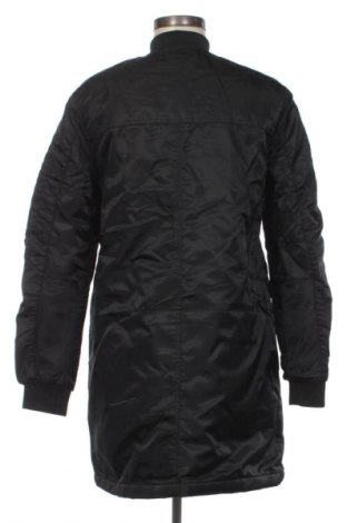 Dámska bunda  Reserved, Veľkosť XS, Farba Čierna, Cena  7,95 €