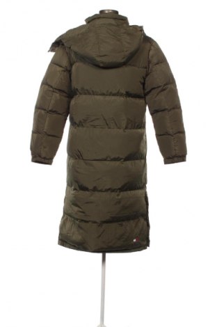 Дамско яке Tommy Jeans, Размер S, Цвят Зелен, Цена 117,59 €