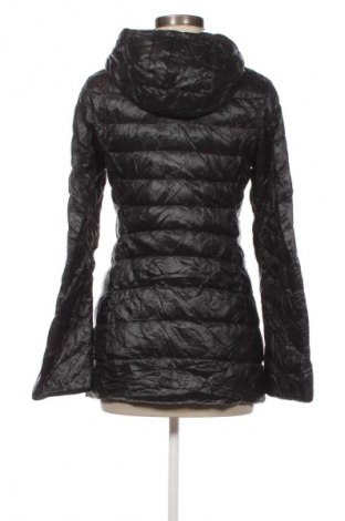 Γυναικείο μπουφάν Uniqlo, Μέγεθος S, Χρώμα Μαύρο, Τιμή 19,99 €