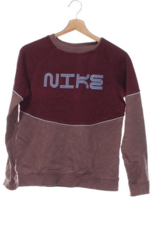 Детска блуза Nike, Размер 10-11y/ 146-152 см, Цвят Многоцветен, Цена 6,64 €
