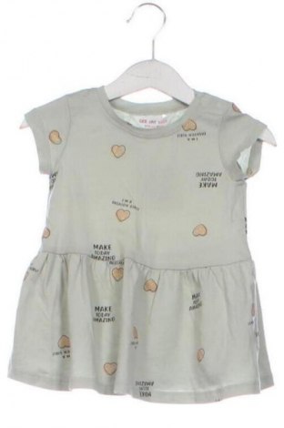 Kinderkleid Unbranded, Größe 9-12m/ 74-80 cm, Farbe Mehrfarbig, Preis 5,99 €