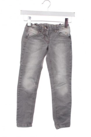 Dětské džíny  United Colors Of Benetton, Velikost 5-6y/ 116-122 cm, Barva Šedá, Cena  139,00 Kč