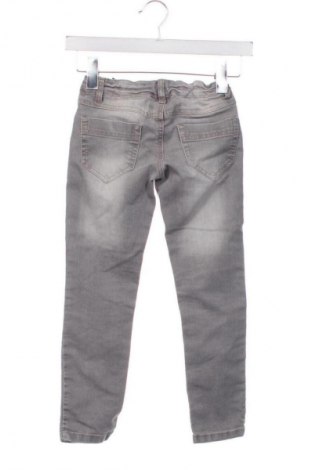 Dětské džíny  United Colors Of Benetton, Velikost 5-6y/ 116-122 cm, Barva Šedá, Cena  139,00 Kč