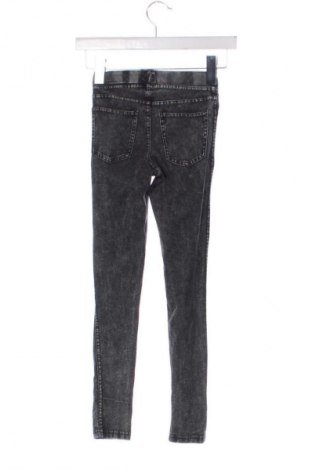 Παιδικό γιλέκο Nickelodeon, Μέγεθος 5-6y/ 116-122 εκ., Χρώμα Πολύχρωμο, Τιμή 4,99 €