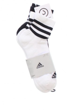 Set Adidas, Mărime L, Culoare Multicolor, Preț 63,99 Lei