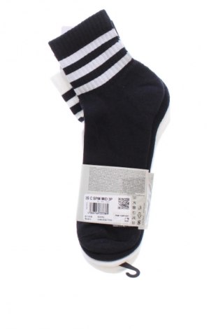 Set Adidas, Mărime L, Culoare Multicolor, Preț 63,99 Lei