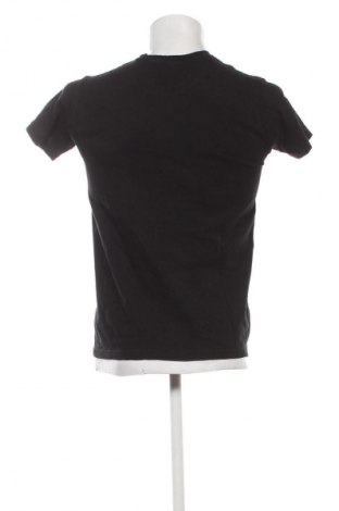 Pánské tričko  Unbranded, Velikost S, Barva Černá, Cena  109,00 Kč