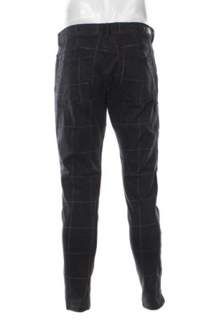 Męskie jeansy Bershka, Rozmiar L, Kolor Kolorowy, Cena 50,99 zł