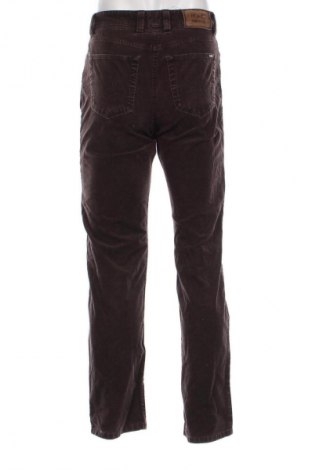 Pánské manšestráky  Mac, Velikost M, Barva Hnědá, Cena  209,00 Kč