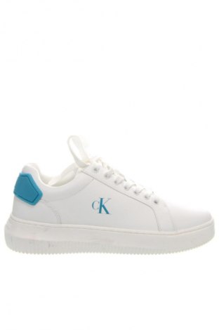 Férfi cipők
 Calvin Klein Jeans, Méret 42, Szín Fehér, Ár 19 519 Ft