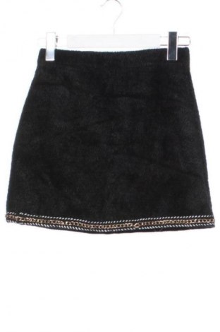 Пола - панталон Unbranded, Размер S, Цвят Черен, Цена 7,66 €