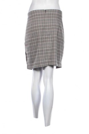 Пола Clockhouse, Размер XL, Цвят Многоцветен, Цена 6,13 €