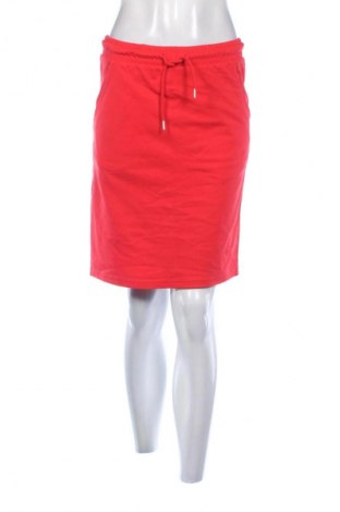 Пола Esmara, Размер S, Цвят Червен, Цена 4,09 €