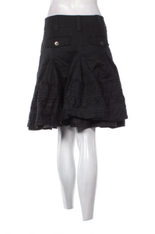 Пола Esprit, Размер S, Цвят Черен, Цена 8,69 €