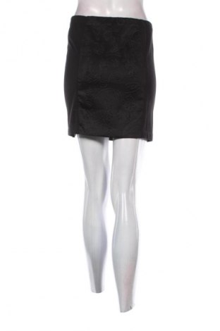 Sukně Gate Woman, Velikost M, Barva Černá, Cena  89,00 Kč