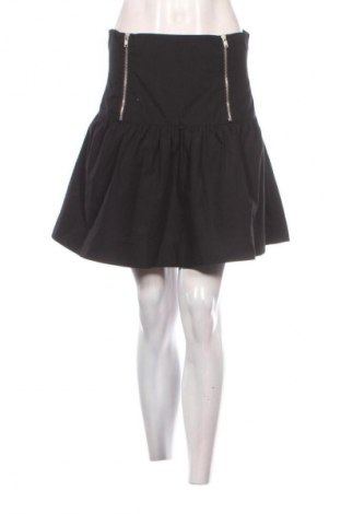 Пола Gina Tricot, Размер S, Цвят Черен, Цена 5,62 €