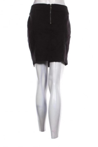 Fustă Guess, Mărime L, Culoare Negru, Preț 34,99 Lei