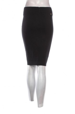 Sukně Guess, Velikost S, Barva Černá, Cena  449,00 Kč