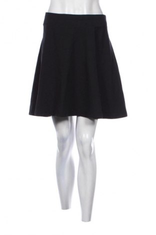 Пола H&M Divided, Размер XL, Цвят Черен, Цена 6,13 €