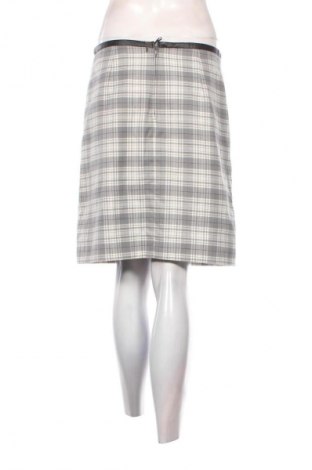 Пола Montego, Размер M, Цвят Многоцветен, Цена 5,62 €