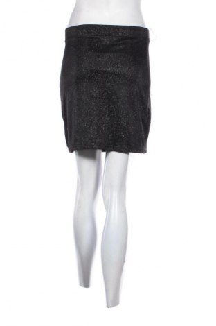 Пола NEW COLLECTION, Размер S, Цвят Черен, Цена 5,11 €