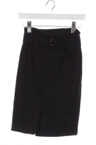 Rock NEW COLLECTION, Größe XS, Farbe Schwarz, Preis € 5,99