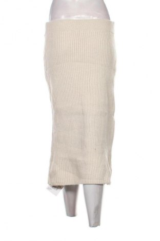 Пола Naning9, Размер M, Цвят Бежов, Цена 3,06 €