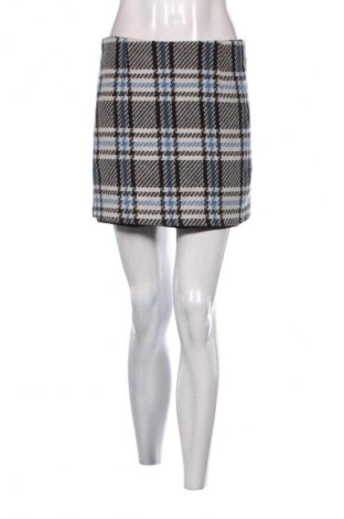 Пола New Look, Размер S, Цвят Многоцветен, Цена 4,09 €