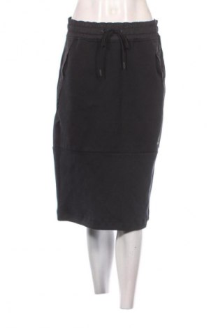 Пола Nike, Размер M, Цвят Черен, Цена 54,42 €