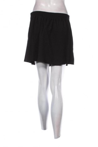 Пола Primark, Размер M, Цвят Черен, Цена 7,15 €