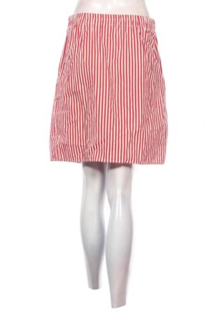 Пола Reserved, Размер M, Цвят Многоцветен, Цена 9,20 €