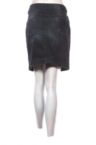 Rock S.Oliver, Größe XL, Farbe Blau, Preis 5,99 €