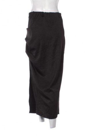 Пола SHEIN, Размер M, Цвят Черен, Цена 6,13 €