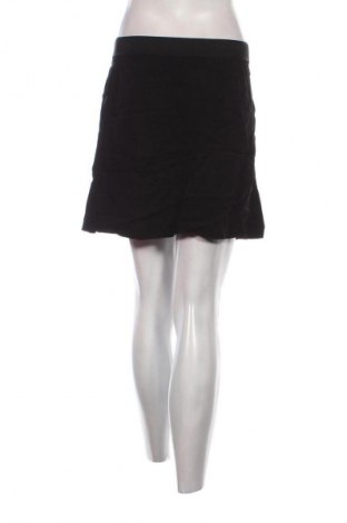 Пола Samsoe & Samsoe, Размер M, Цвят Черен, Цена 37,32 €