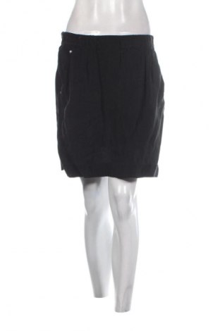 Sukně Simple, Velikost M, Barva Černá, Cena  49,00 Kč