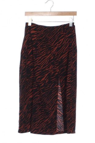 Пола Sinsay, Размер XS, Цвят Многоцветен, Цена 6,13 €