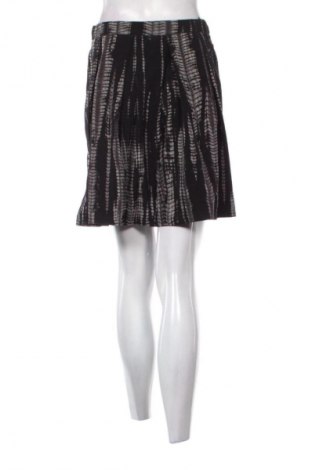 Пола Sisley, Размер S, Цвят Многоцветен, Цена 12,78 €