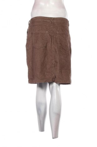 Fustă TCM, Mărime L, Culoare Maro, Preț 7,99 Lei
