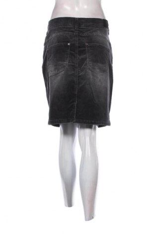 Sukně Unbranded, Velikost XL, Barva Černá, Cena  139,00 Kč