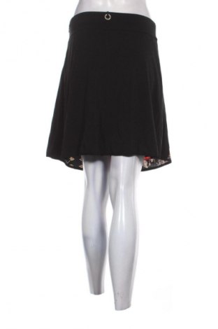 Пола Unbranded, Размер M, Цвят Черен, Цена 6,64 €